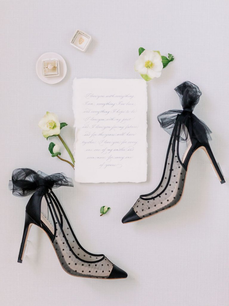 Gekalligrafeerde geloften op handgeschept papier - Foto: Vivid Symphony